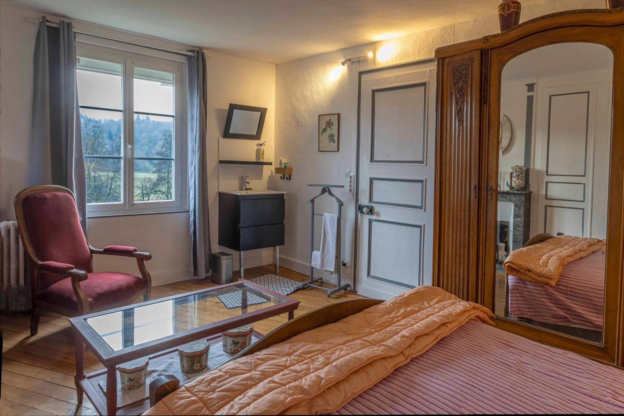 Chambre D'Hotes Les Jardins De Marie, Sci Charles III Bernay  Ngoại thất bức ảnh